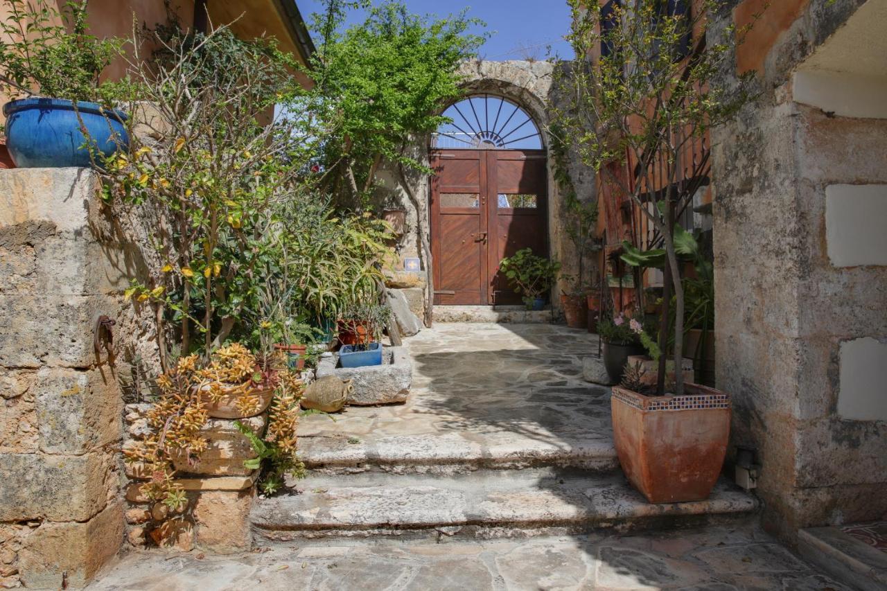 Museum Hotel George Molfetas Argostoli  Exterior photo